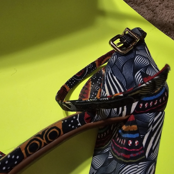 Gianni Bini Heels - Picture 12 of 16